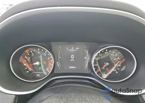 2018 Jeep Compass Latitude z USA, uszkodzony, nr VIN 3C4NJCBB7JT300495